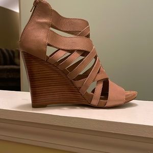Tan wedge size 11…new